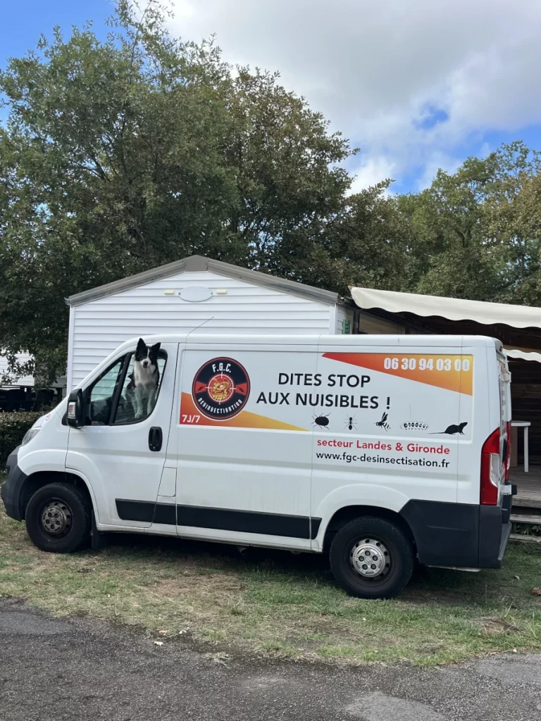 vehicule intervention fgc desinsectisation 768x1024