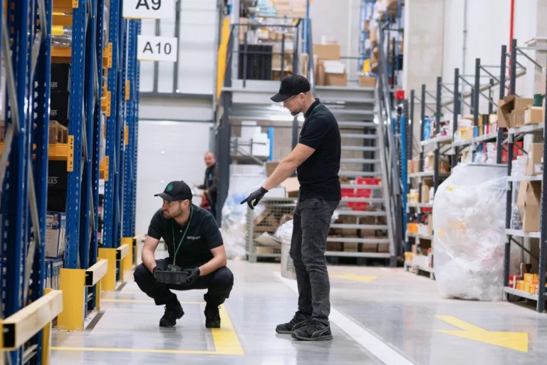 techniciens pest control erapure 1 768x513