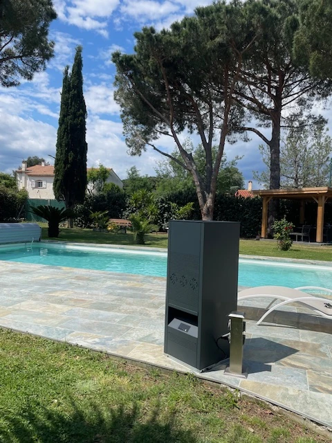 borne mousticapt piscine