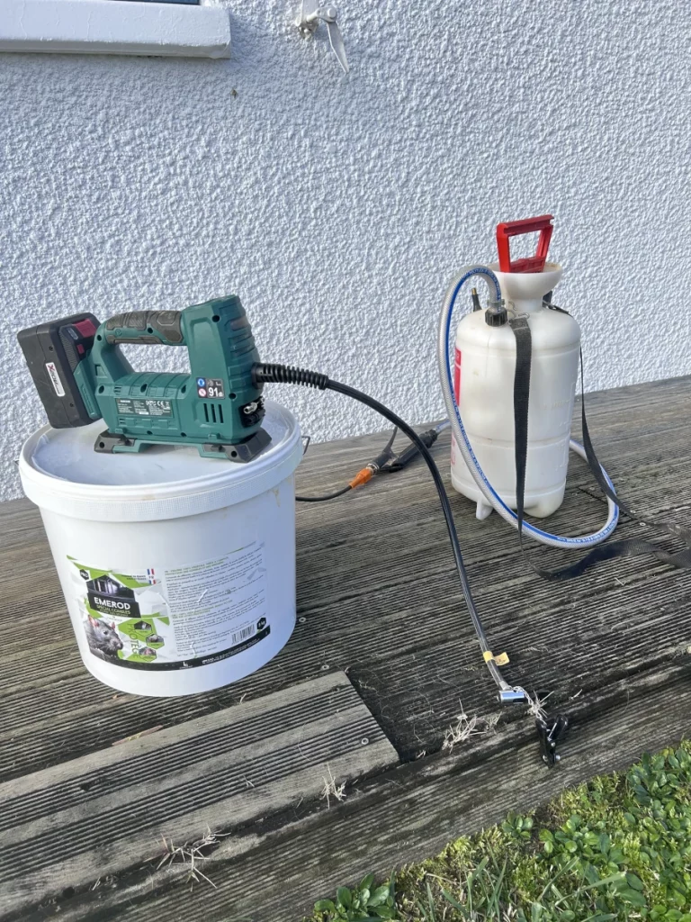 lutte nuisibles 64 40 pulverisateur 768x1024