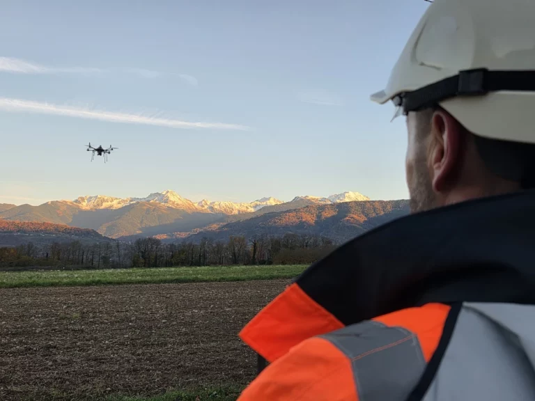 manipulation drone 768x576